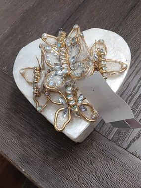 Gold-Tone Crystal Butterfly Cluster Jewelry Box with Iridescent Stones